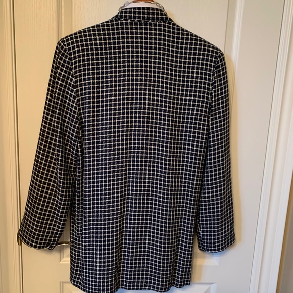Single Breasted Black and White Checkered Jacket - size 6 - Picture 3 of 10